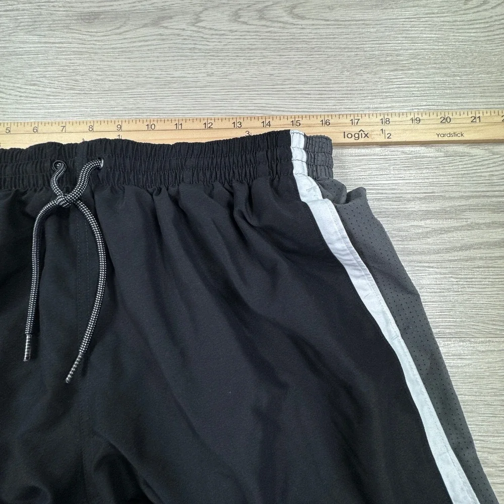 Nike Mens Shorts Athletic Running Training Black Grey‎ XXL Drawstring Mesh Lined